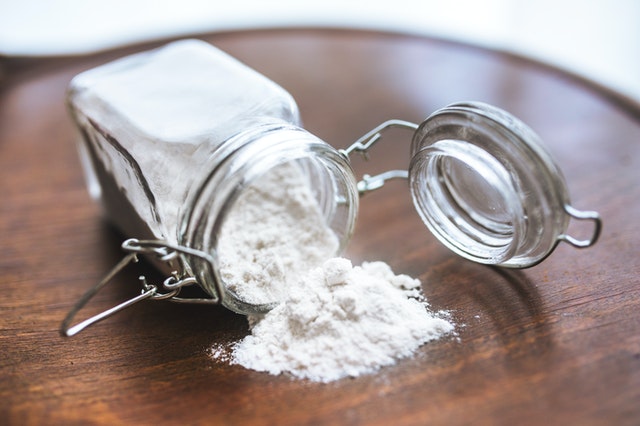 Whiten Teeth With baking Soda