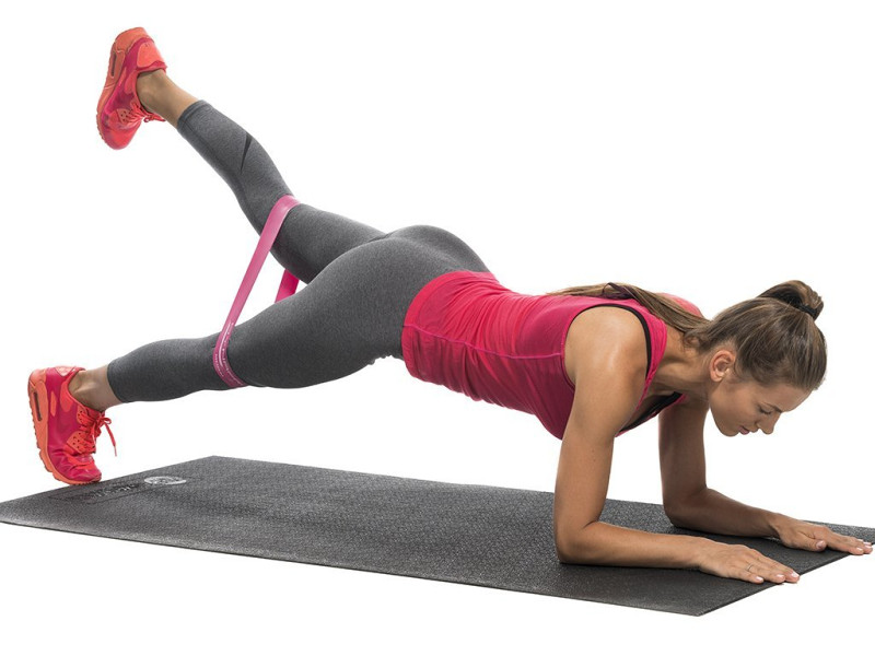 Plank Glute Kickback